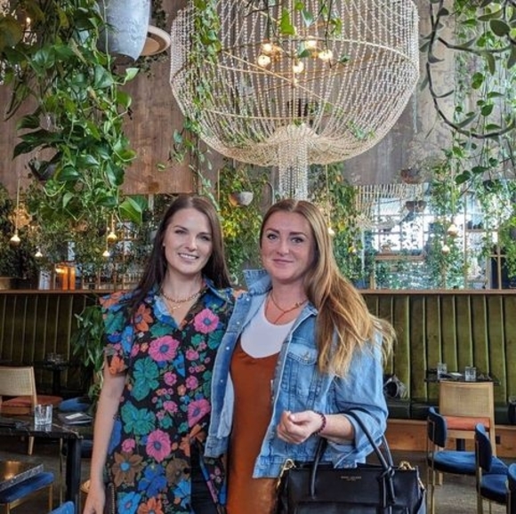 Meet your Posher, Jess - Picture 1 of 1